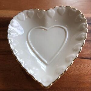 Lenox Heart Candy dish,fine China,24K gold trim,valentine love,nuts,catch-all
